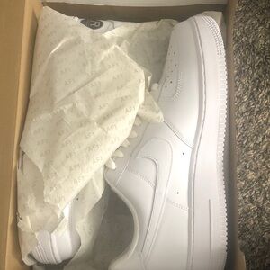 Stylish White Sneakers for Men